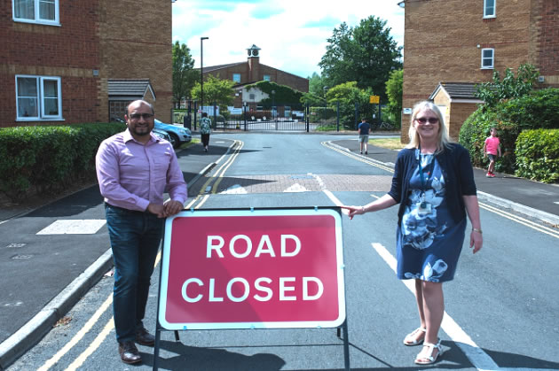 Cllr Hanif Khan and Felicity Sulma, Headteacher of Edward Pauling Primary School, Feltham