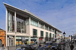 Fulham Road to Shut East of Broadway