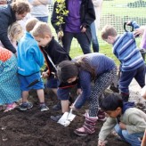 Little Green Fingers gardening session at Fulham Palace