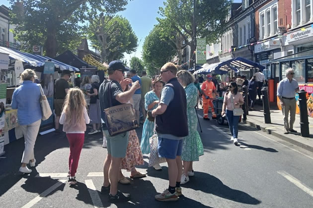 Crowds at last year's Wandsworth Bridge Road Fayre 