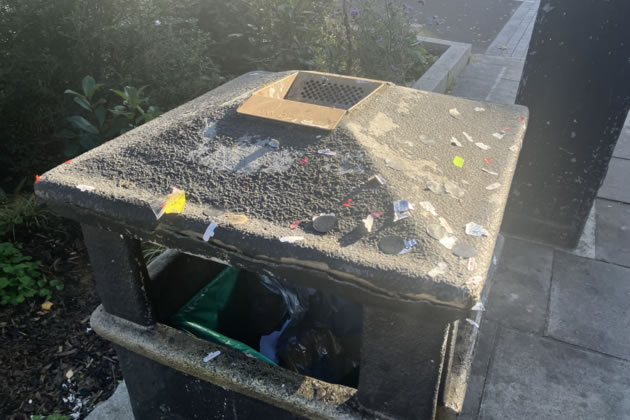 Vape stickers on a bin in Fulham